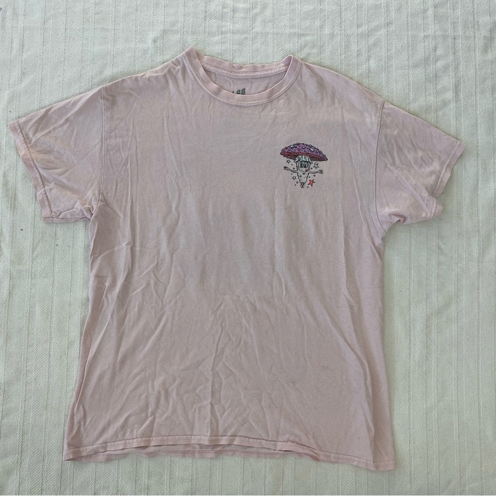 tee - Picture 3 of 5